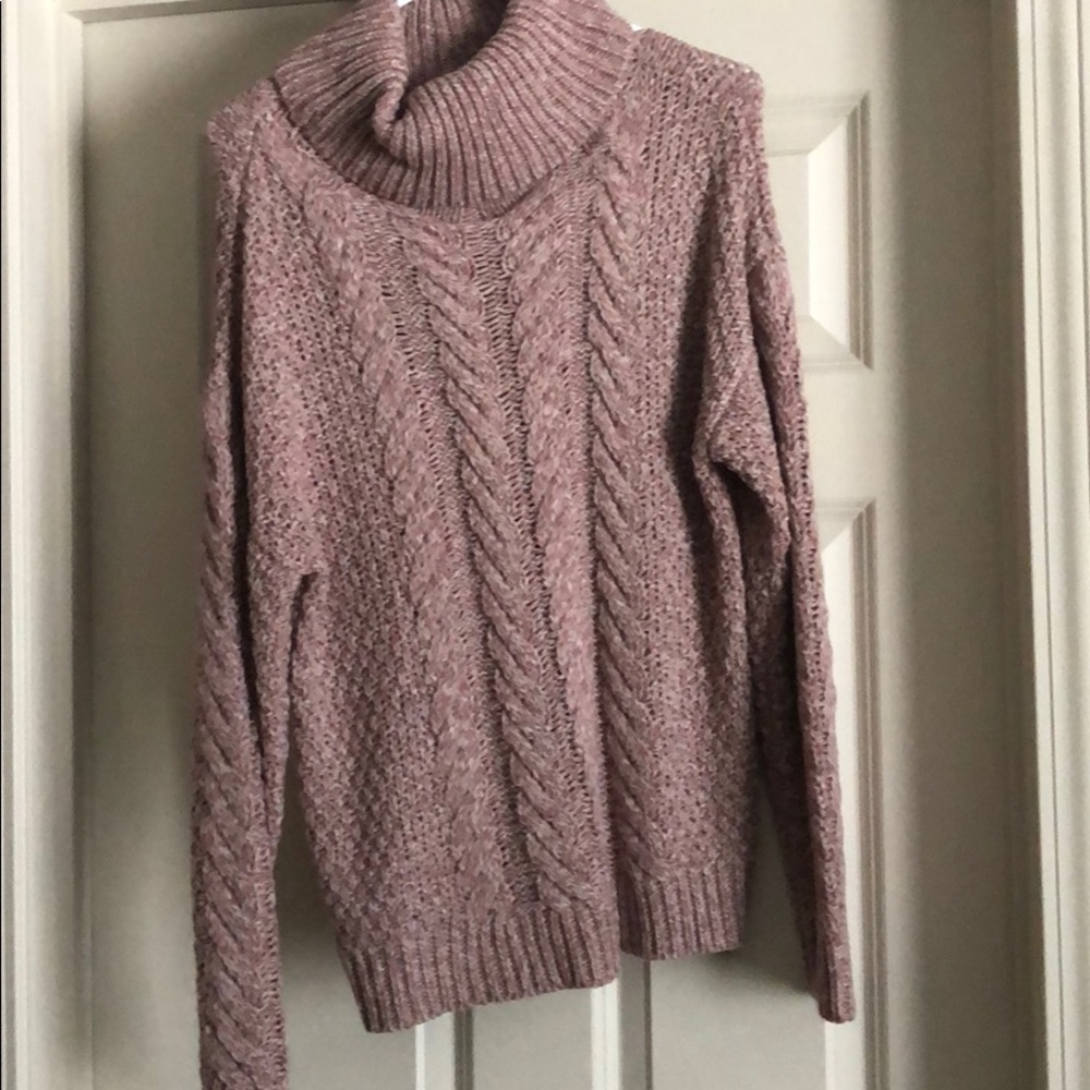 Long sleeve knit turtle neck